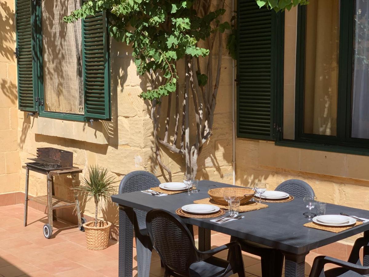Tal-Mirakli Apartment Għarb Exterior foto